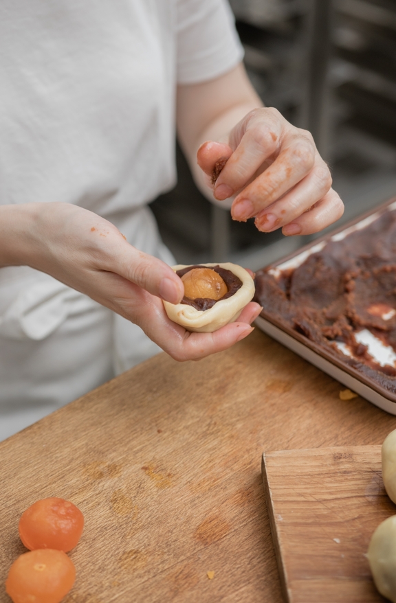 不二糕餅在乎的品質重點包括比例平衡口感、香氣與食材的挑選